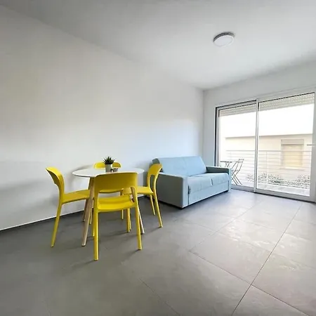 Nuovo A 40 Passi Dal Mare. A Casa Di “bicca” * Tortoreto