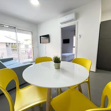 Nuovo A 40 Passi Dal Mare. A Casa Di “bicca” *