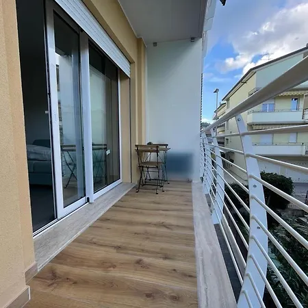 Nuovo A 40 Passi Dal Mare. A Casa Di “bicca” *